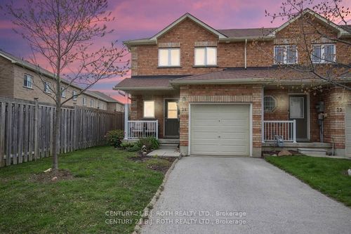 88-24 Southwoods Cres, Barrie, ON, L4N9P8 | Card Image