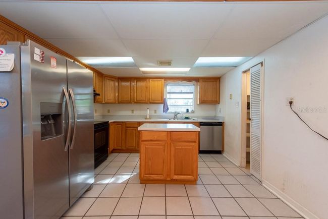 11008 Browning Rd, House other with 4 bedrooms, 4 bathrooms and null parking in LITHIA FL | Image 17