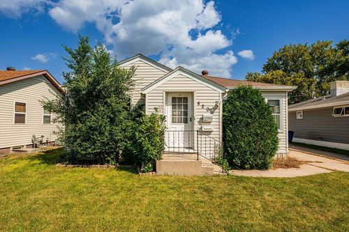 420 17th St N, Moorhead, MN, 56560-2355 | Card Image