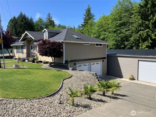 1517 Chilton Rd, Aberdeen, WA, 98520-1207 | Card Image
