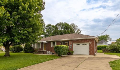1320 Beacon St, Lancaster, OH, 43130-2105 | Card Image