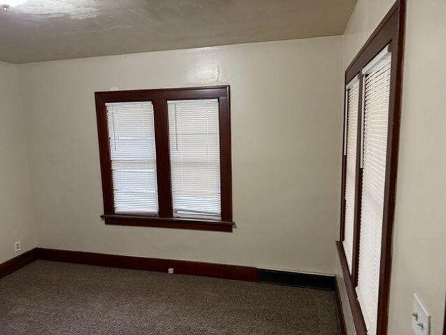 2844 Mackin Rd, House other with 2 bedrooms, 1 bathrooms and null parking in Flint MI | Image 7