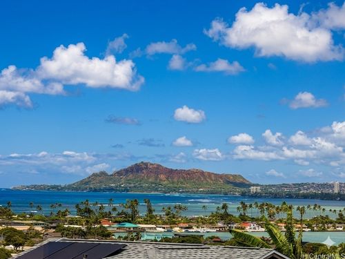 502 Kekupua St, Honolulu, HI, 96825-2304 | Card Image