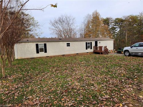 1115 Bailey Rd, Germanton, NC, 27019-8304 | Card Image