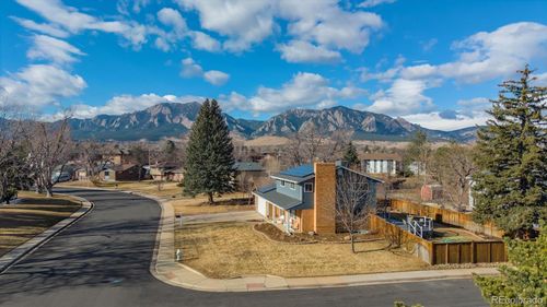 167 Cherokee Way, Boulder, CO, 80303-4201 | Card Image