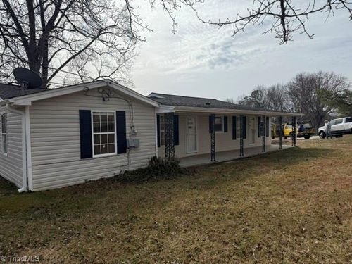 2115 Ararat Rd, Ararat, NC, 27007-8021 | Card Image