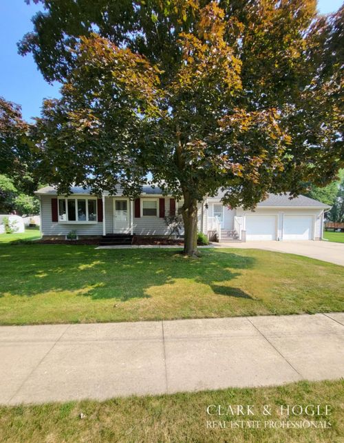 10910 North Dr, Fowler, MI, 48835-9707 | Card Image