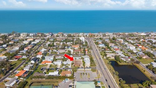 1020 Cedar Dr, BELLEAIR BEACH, FL, 33786-3300 | Card Image