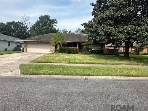 1766 Shawn Dr, Baton Rouge, LA, 70806-8447 | Card Image