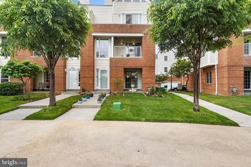 151 Christina Landing Dr, WILMINGTON, DE, 19801-5255 | Card Image