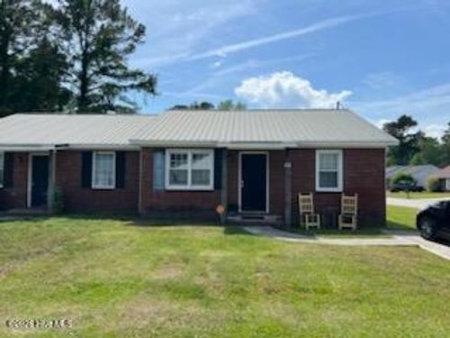 1700 Wine Press Ct, Midway Park, NC, 28544-1670 | Card Image