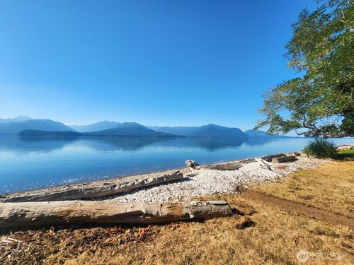 9051 Sunset Ln Nw, Seabeck, WA, 98380-9531 | Card Image