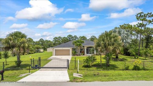 3403 Govan Ave, Malabar, FL, 32950-3810 | Card Image