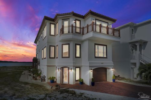 7303 Spinnaker Ct, Navarre, FL, 32566-7060 | Card Image