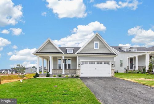 1422 Gilray Dr, DOWNINGTOWN, PA, 19335-2085 | Card Image