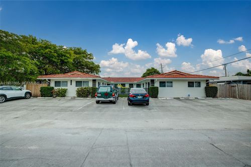 apt-4-1750 Ne 56th Ct, Fort Lauderdale, FL, 33334-5971 | Card Image
