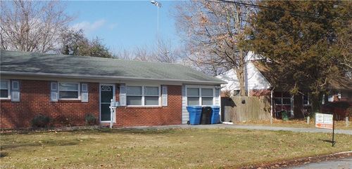 721 Farnham Ln, Virginia Beach, VA, 23455-5722 | Card Image
