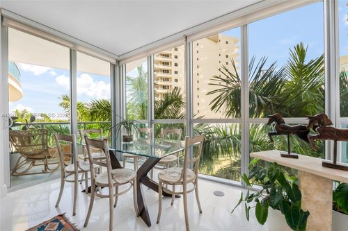 408-1331 Brickell Bay Dr, Miami, FL, 33131-3610 | Card Image
