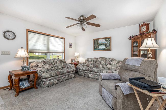 1400 21 St St, House other with 4 bedrooms, 2 bathrooms and null parking in Hazel Green WI | Image 4