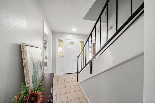 21710 Rotherham Dr, House other with 5 bedrooms, 3 bathrooms and 2 parking in Spring TX | Image 5