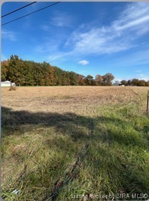 685 S Grange Hall Rd, Hanover, IN, 47243-8912 | Card Image