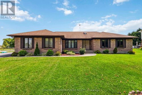 1095 Donnybrook Dr, Dorchester, ON, N0L1G5 | Card Image