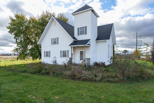 6094 Eagle Point Rd, Menomonie, WI, 54751 | Card Image