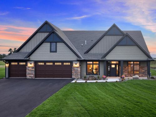 4572 166th Ave Nw, Andover, MN, 55304-3927 | Card Image