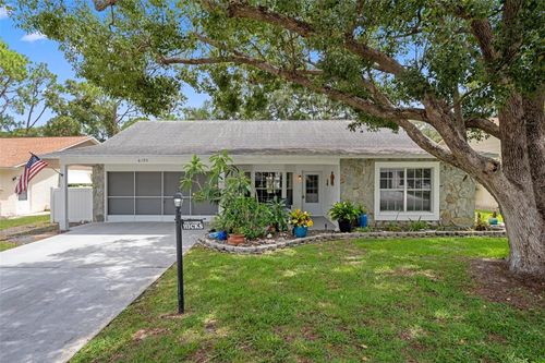 6195 Ocean Pines Ln, Spring Hill, FL, 34606-3533 | Card Image