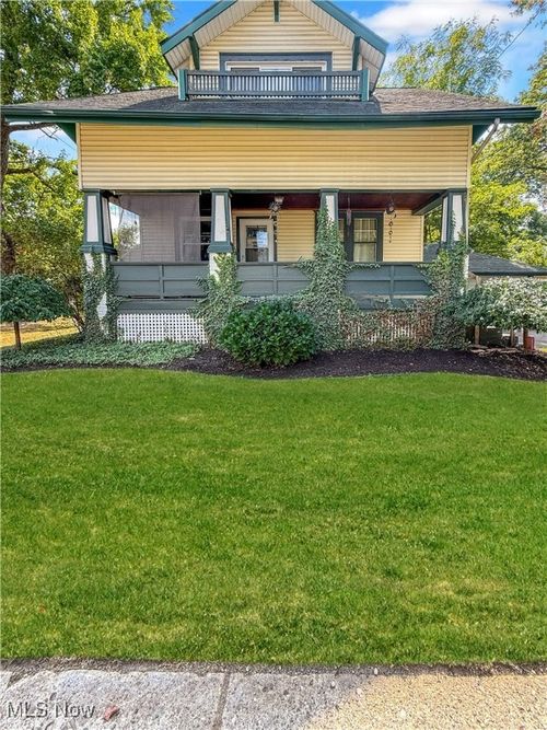 1796 Newton St, Akron, OH, 44305-2933 | Card Image