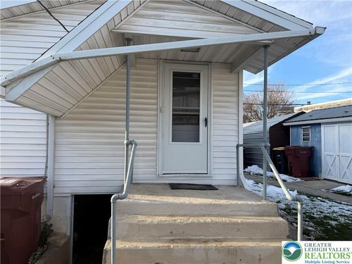 rear-4453 Main St, Whitehall, PA, 18052-1533 | Card Image