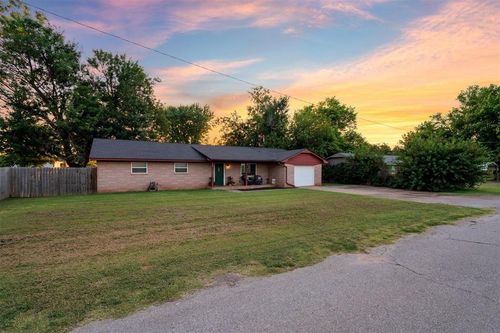 408 S 6th, Verden, OK, 73092-9302 | Card Image