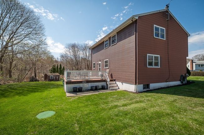 6 Saint Peters Ln, House other with 3 bedrooms, 3 bathrooms and 4 parking in Gloucester MA | Image 9