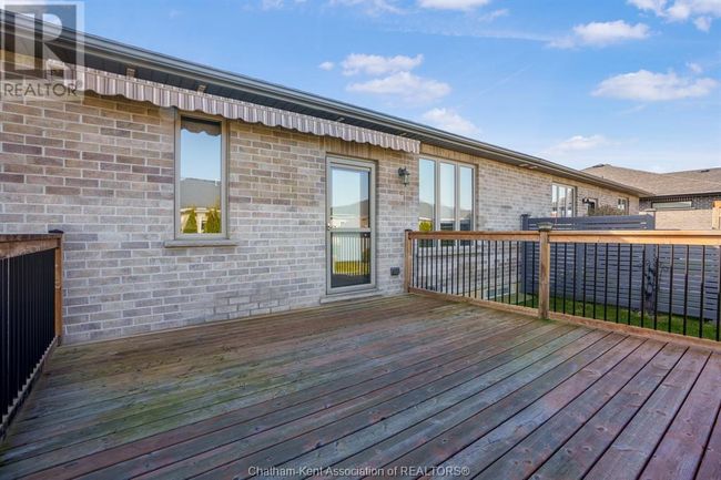133 Cottage Pl, Townhouse with 3 bedrooms, 3 bathrooms and null parking in Chatham ON | Image 40