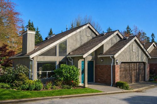 29-4055 Indian River Dr, North Vancouver, BC, V7G2R7 | Card Image