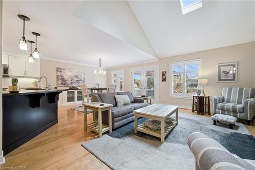 186 Riverwalk Pl, Rockwood, ON, N0B2K0 | Card Image