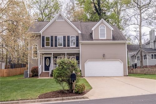 4817 Adams Ridge Dr, Greensboro, NC, 27407-5832 | Card Image
