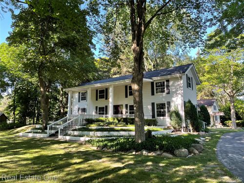 22601 W Main St, Armada, MI, 48005-4782 | Card Image