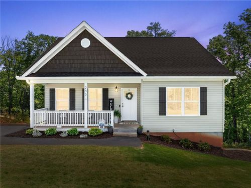 285 Grand Oak Ln, Dahlonega, GA, 30533-6821 | Card Image