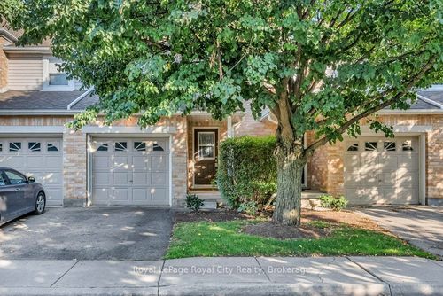 38-240 London Rd W, Guelph, ON, N1H8N8 | Card Image