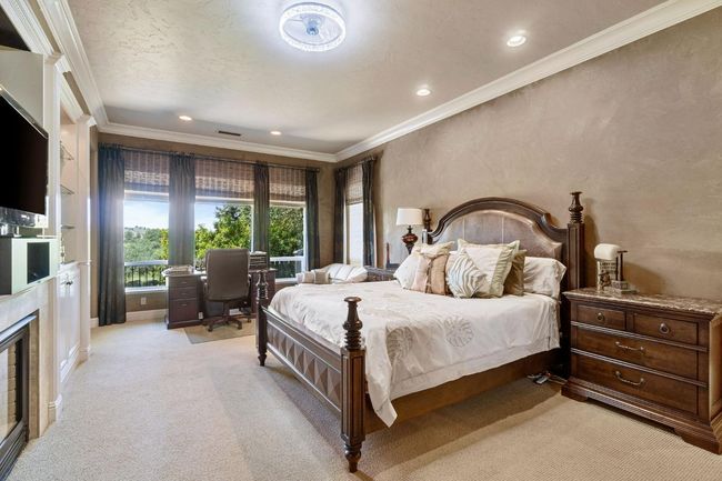 21788 Brighton Crest Dr, House other with 5 bedrooms, 0 bathrooms and null parking in Friant CA | Image 24