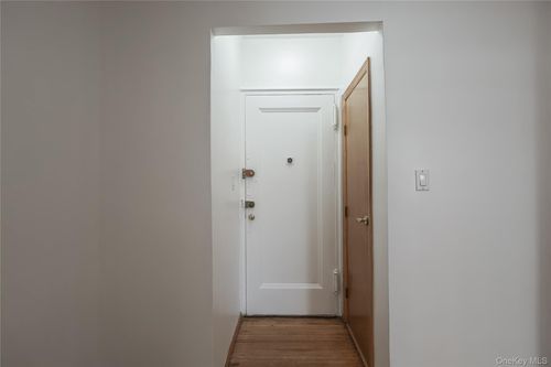 apt-15e-3250 Coney Island Ave, Brooklyn, NY, 11235-6619 | Card Image