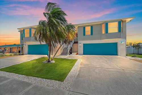 3711 118th St W, BRADENTON, FL, 34210-1032 | Card Image