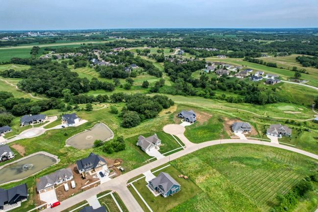 2980 Hickory Cir, Home with 0 bedrooms, 0 bathrooms and null parking in Pella IA | Image 11