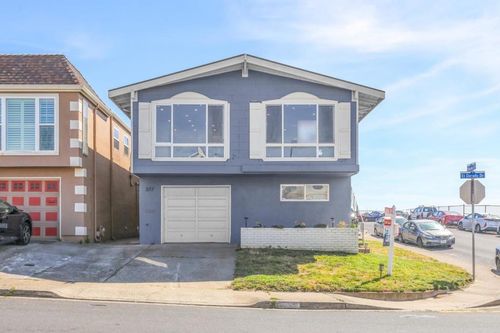 377 El Dorado Dr, Daly City, CA, 94015-2124 | Card Image