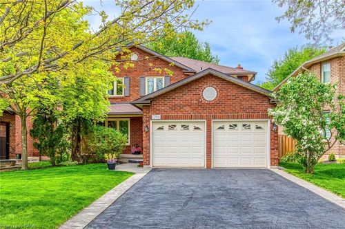 1256 Greenwood Cres, Oakville, ON, L6J6W2 | Card Image