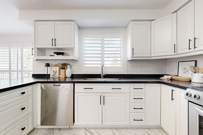 898 Darwin Dr, House other with 5 bedrooms, 4 bathrooms and 2 parking in Pickering ON | Image 49