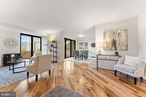 apt-511-4141 N Henderson Rd, ARLINGTON, VA, 22203-2417 | Card Image