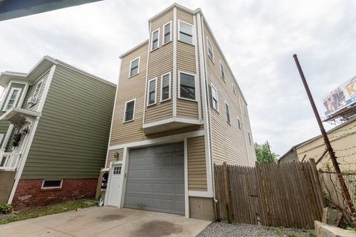 587 Saratoga St, Boston, MA, 02128-1508 | Card Image