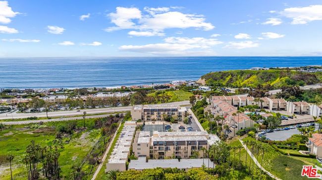 159 - 23901 Civic Center Way, Condo with 2 bedrooms, 2 bathrooms and 2 parking in Malibu CA | Image 46